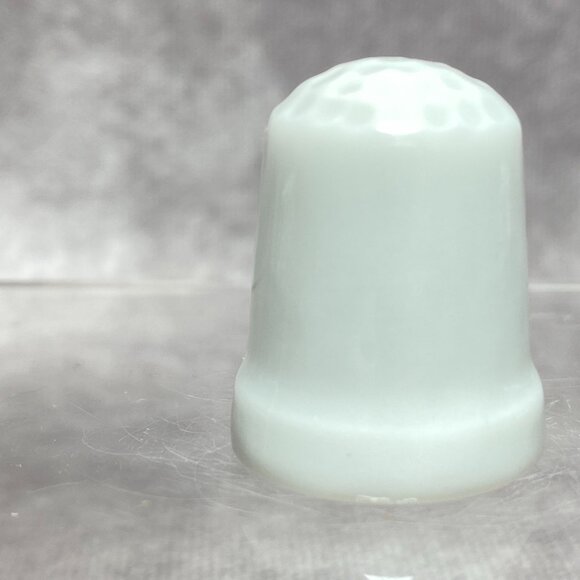 Lago Di Como Italy Souvenir Porcelain Thimble With Colorful Scenic Design - Picture 5 of 10